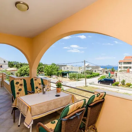 Somnium Guest house 3*